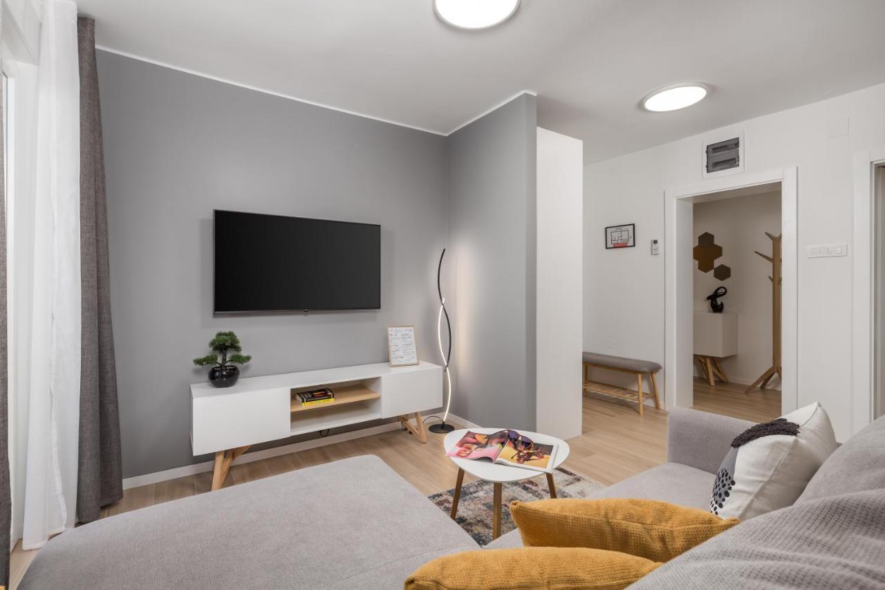 Modern Apartment Di Più Rijeka Exterior foto