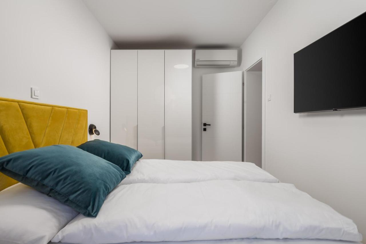 Modern Apartment Di Più Rijeka Exterior foto
