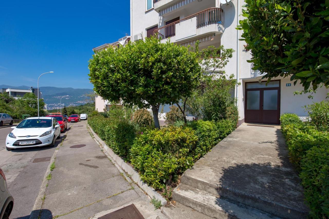 Modern Apartment Di Più Rijeka Exterior foto